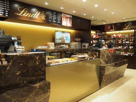 Lindt Chocolat Cafe Kanazawa Rinto